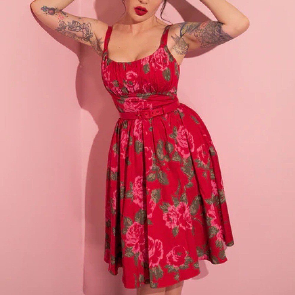 Vixen by Micheline Pitt Ingenue Swing Dress in Vintage Red Rose Print 3X - Picture 8 of 16